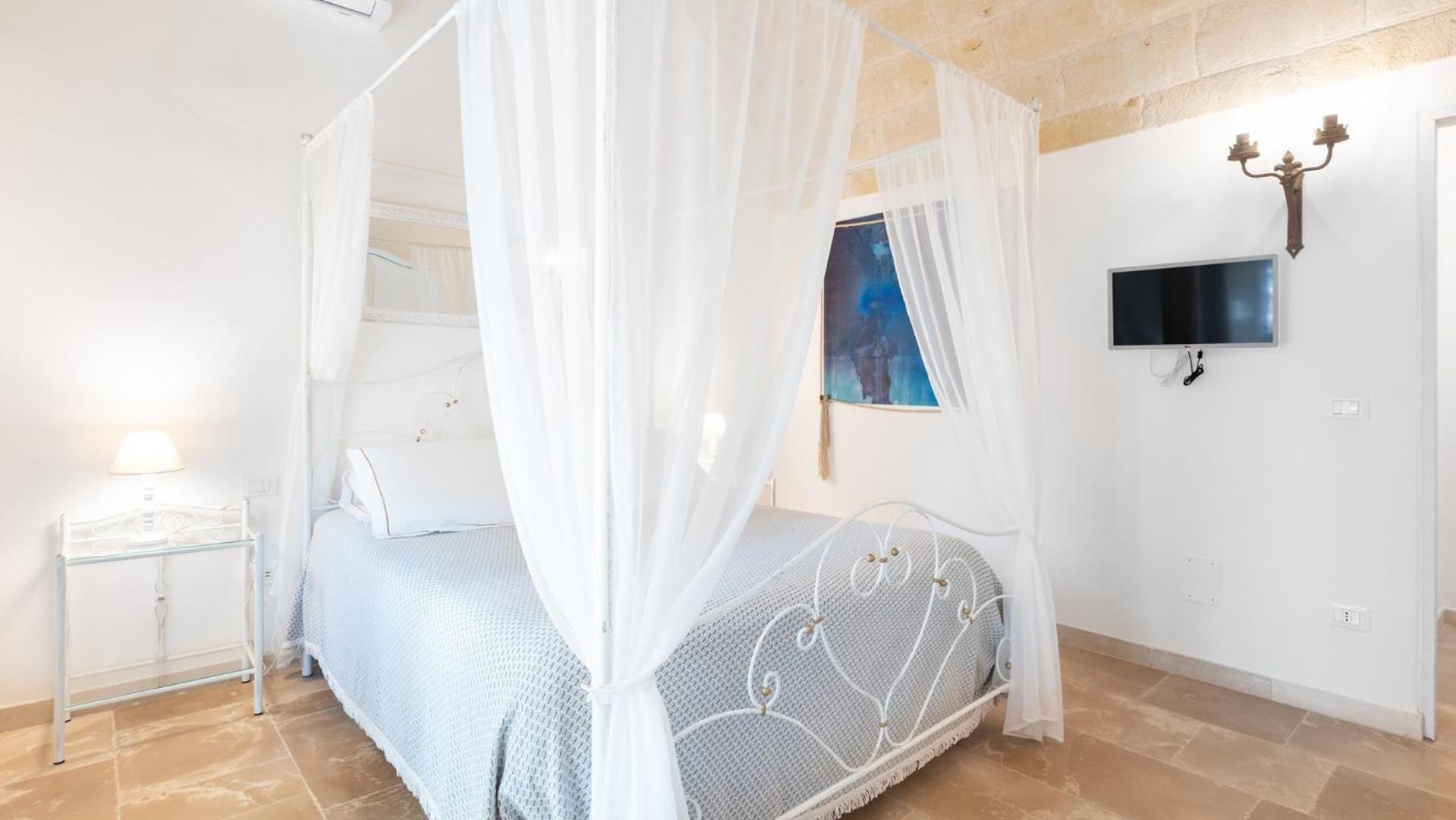 Petranima Wellness In Trulli Bed and Breakfast Ostuni Εξωτερικό φωτογραφία